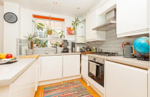 Beautiful 1BR Apartment in Clapton, 5 mins Overground St - Foto 9