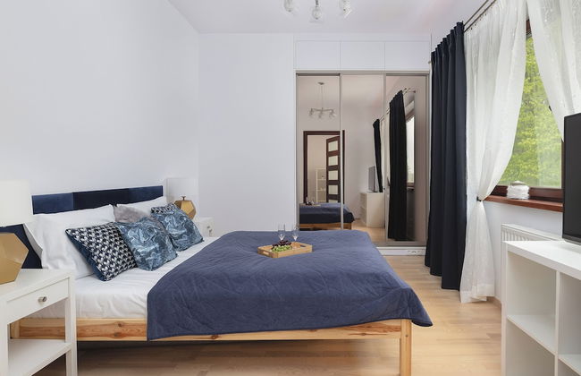 Apartment With Pool by Renters Prestige - Photo 6