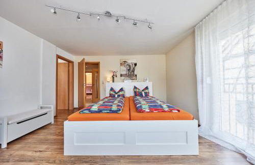 Ferienwohnung Urlaubsglück - Balkon und Parkplätze inklusive nur 5 Fahrminuten vom Europa-Park - Foto 14