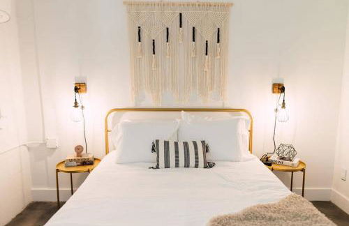 *NEW* The Camille | ATL Skyline | Rooftop | Cozy - Foto 35