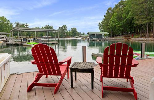 Lakefront Keowee Home with Dock, 14 Mi to Clemson - Foto 3