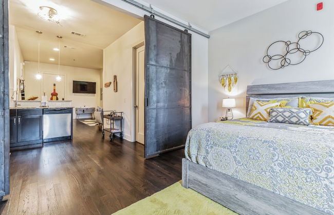 Dream Condo in Desirable West End! - Foto 3