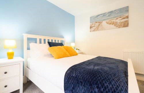 Newly-renovated, mid-terrace cottage in Porthmadog - Photo 33