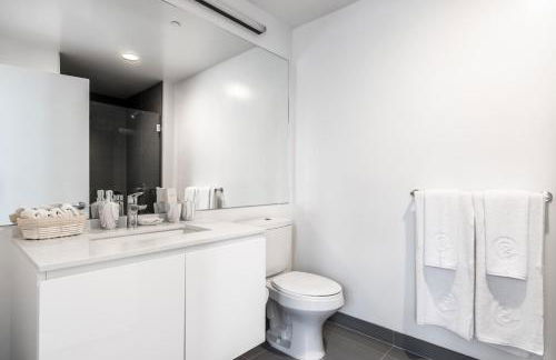 Rincon Hill 1BR w Gym Rooftop Hot Tub nr SV SFO-250 - Foto 10