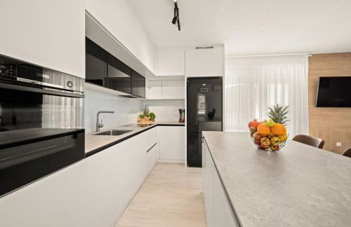 Serenity home Villa Tea with heated pyrolysis salt water - Foto 18