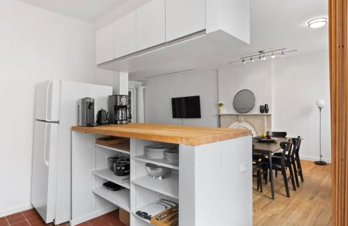 Chelsea Canvas III by Rove Travel Charming 2BR Gem - Foto 16