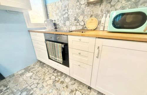 Metro Legazpi 03 AMCH Hospedaje - Photo 17