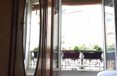 Paris, au bord du Canal Saint Martin - Foto 8