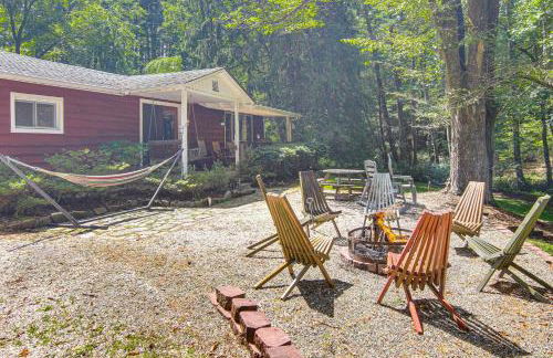20-Acre Cabin with Pond 5 Mi to Biltmore Estate! - Foto 1