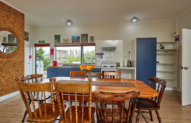 Barnacle Bills - Photo 23