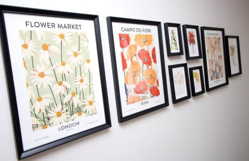 Elegant 2BR w/ Pool Table in Prime Location - Foto 56