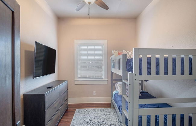 Beautiful Craftmans 4BR 2 5BA Home Near Downtown - Foto 26