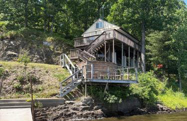 Cliffside Hideaway-Renovations & upgrades coming! - Foto 13