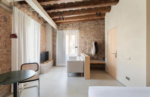 Decô Apartments Barcelona-Born St. - Photo 1