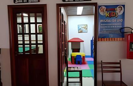 Espaçoso Flat com Varanda no Cavalinho Branco - Foto 37