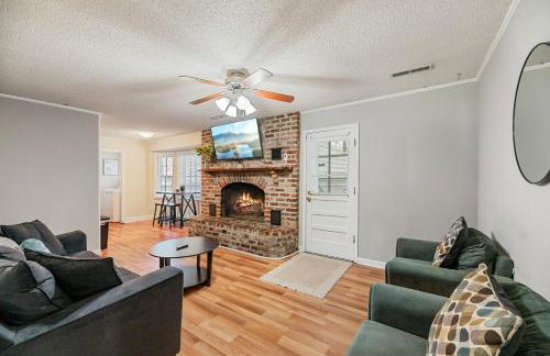 Southern Serenity Minutes From The Interstate - Foto 11