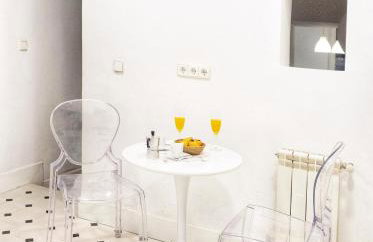 Cozy APT WiFi 4 PAX 15 min Puerta del Sol - Foto 10