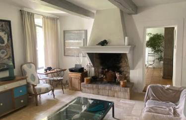 Villa provençale familiale avec piscine - Photo 24