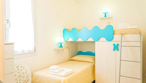 Villa Teresa Elegant & Relaxing Holiday Home with private hydro spa pool - Foto 3