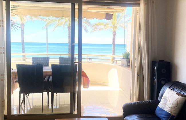 R151 - Apart Beachfront - Foto 27