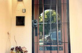 Iconic 2BR Bungalow, Short Walk to SJSU, with Parking - Foto 38