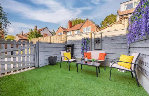 Metrolink Steps Away • Fast City & Airport Links - Foto 37