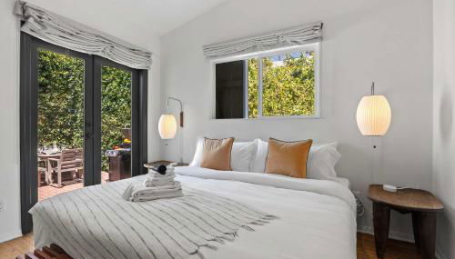 New Listing Midcity West Villa by Colby & Conrad - Foto 4