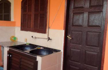 Conforto e simplicidade! Casa top com garagem, cozinha, banheiro e quarto - Foto 2