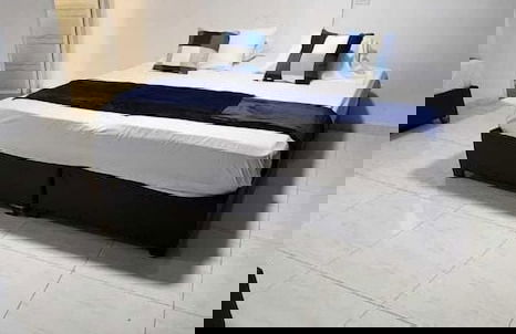 EDIFICIO REGATA INN - Photo 9