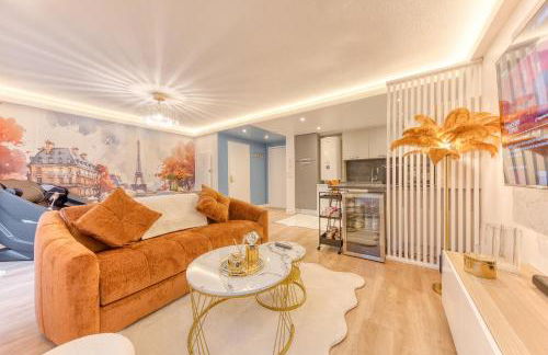 Premium Spa Suite Jacuzzi Hot Tub Massage Chair near Paris-Stade de France-CDG Airport - Foto 2