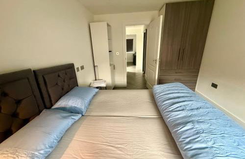 Side Separate Independent Annexe - Foto 8