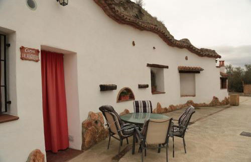 Cuevas la Chumbera - Photo 61