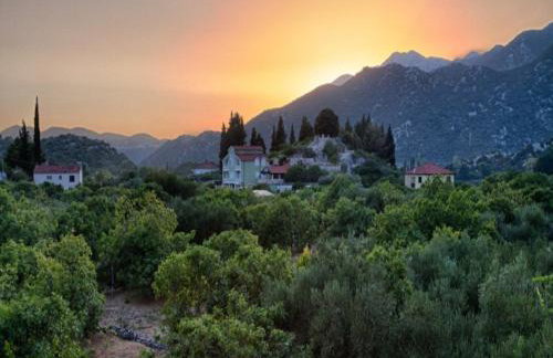 Villa with with 5 apartments in Peracko Blato - Foto 8