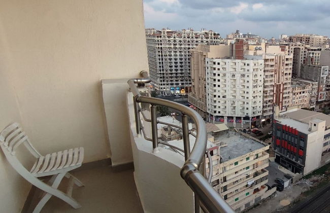 Females Only Host Is Woman Citycenter Near All - Foto 27