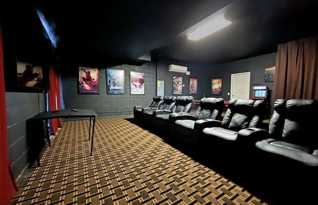 Hidden Gem 5 Bedroom Home by RedAwning - Foto 49