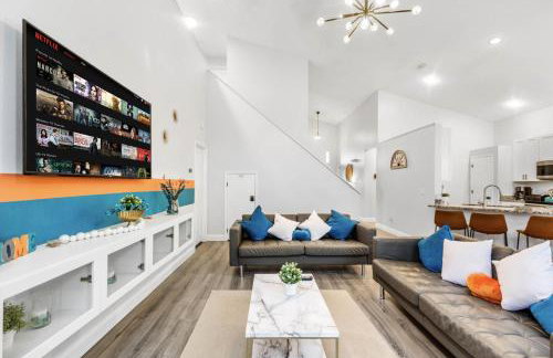 Mario Manor Heated Pool King Bed Game Room Near Disney - Foto 8