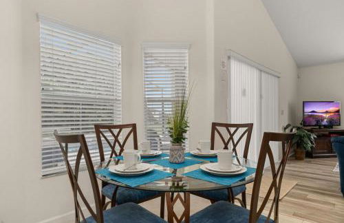 Peaceful yet perfect location, private pool home - Foto 16