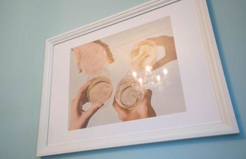 Stylish Apartment in Edinburgh 5 beds 3 Bedrooms - Photo 20