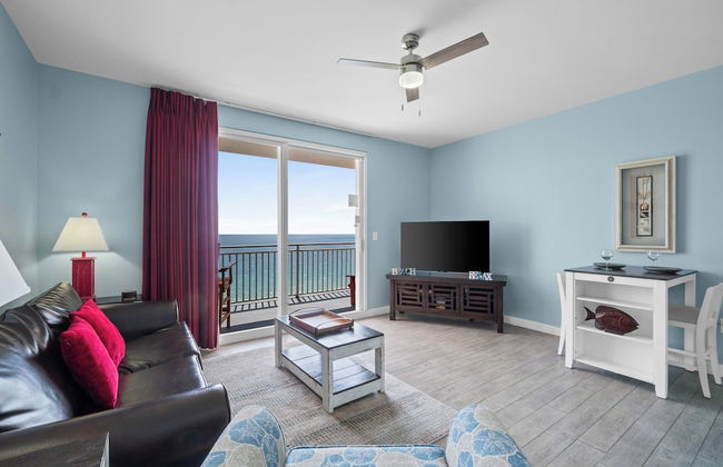 Splash Beach Resort by Book That Condo - Photo 71