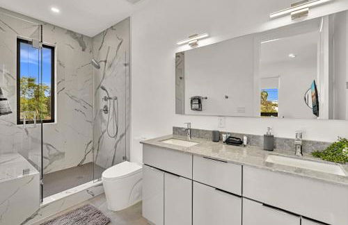 Ocean Wave Deluxe Brand New Apartments - Foto 35