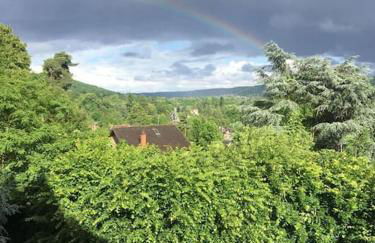 Maison de charme nichée dans le bois pour vivre une expérience unique - Foto 6