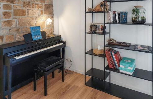 Amazing Home In Ploubezre - Foto 25