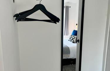 Crestfield House - Stunning Home near Alton Towers - Free Parking & Garden - Foto 31