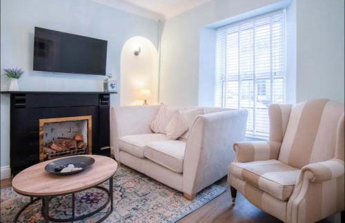 Family-Friendly Pink Cottage Central Tenby - Foto 3