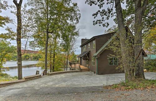 Waterfront Highland Lake Home with Deck and Dock - Foto 21