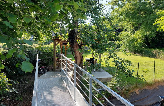 Modern Holiday Home with Hot Tub & Sauna in Ardennes - Photo 35