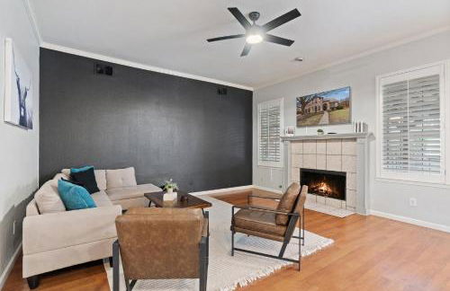 Heated Pool PoolTable HotTub Sleeps 16 Renovated - Foto 34