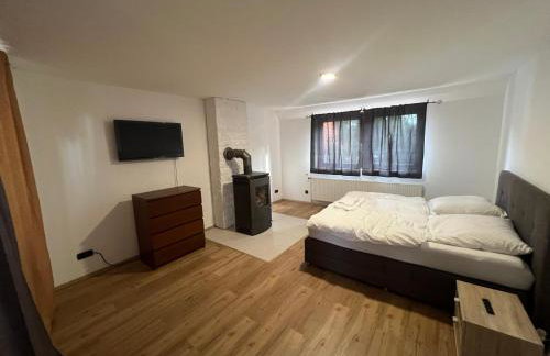 Kaune Apartments Balkon Freies Wlan Kostenlose Parkplätze - Foto 1