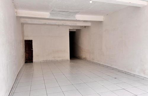 Duplex Até 10 Hóspedes 3 quartos Ar condicionado 2 camas casal 5 camas solteiro Garagem para 3 carros proximo ao Centro e Shopping - Foto 28