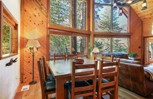 Beartooth Lodge with Hot Tub and Stuart Falls Views - Foto 35